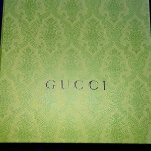 Gucci Mormont purse.